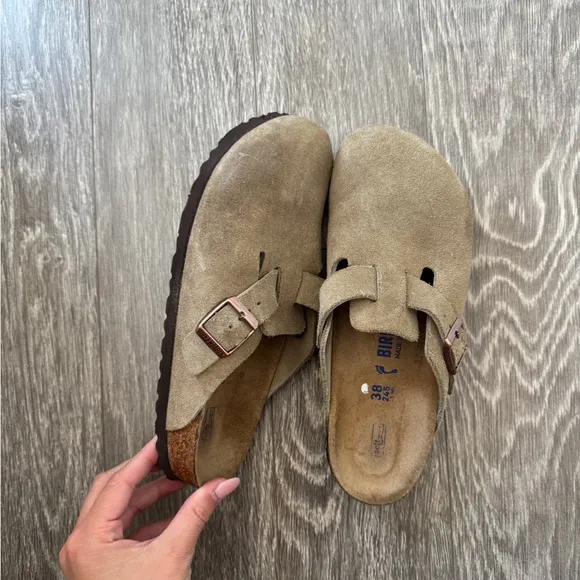 BIRKENSTOCK Taupe Clogs 38