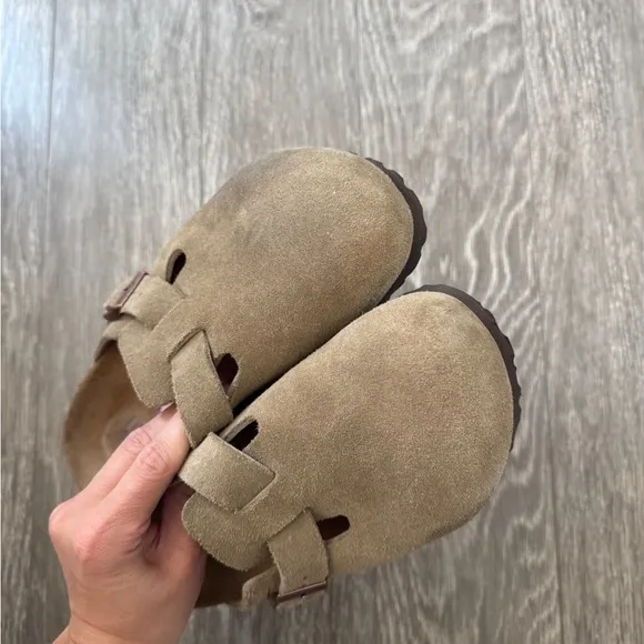 BIRKENSTOCK Taupe Clogs 38