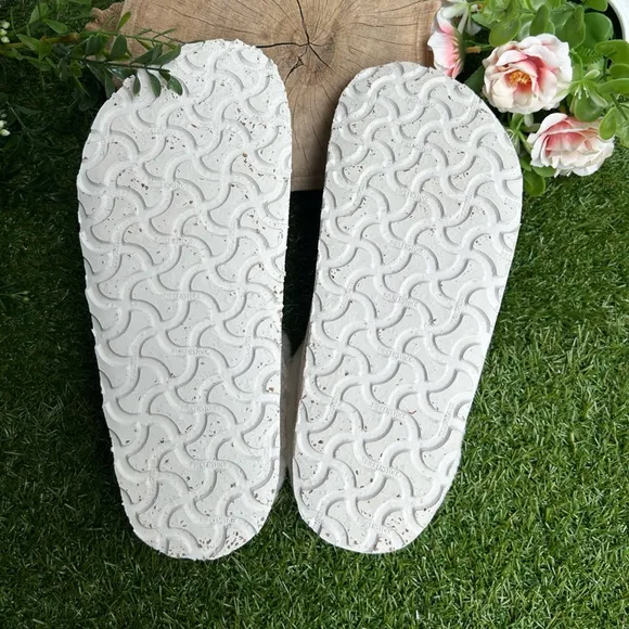 BirkenstockZermatt Premium Shearling Clogs Antique White/Natural Sz38 US 7-7.5