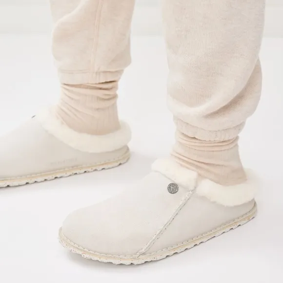BirkenstockZermatt Premium Shearling Clogs Antique White/Natural Sz38 US 7-7.5