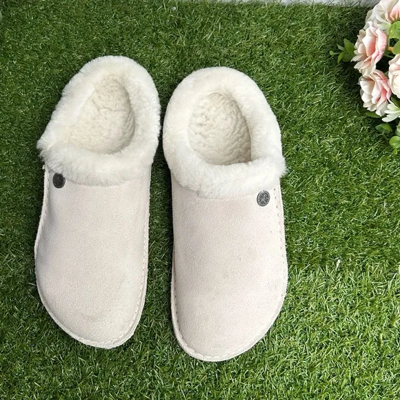 BirkenstockZermatt Premium Shearling Clogs Antique White/Natural Sz38 US 7-7.5