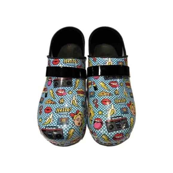 BJORK Andie Pop Art Leather Clog NWOT