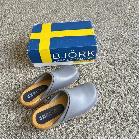 Bjork Swedish Comfort 38 US 7 Wooden Slip On Clogs Solid Gray Leather New