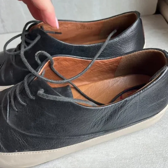 Black Leather Cap Toe FitFlop Tassel Sneaker oxfords EU 41.5
