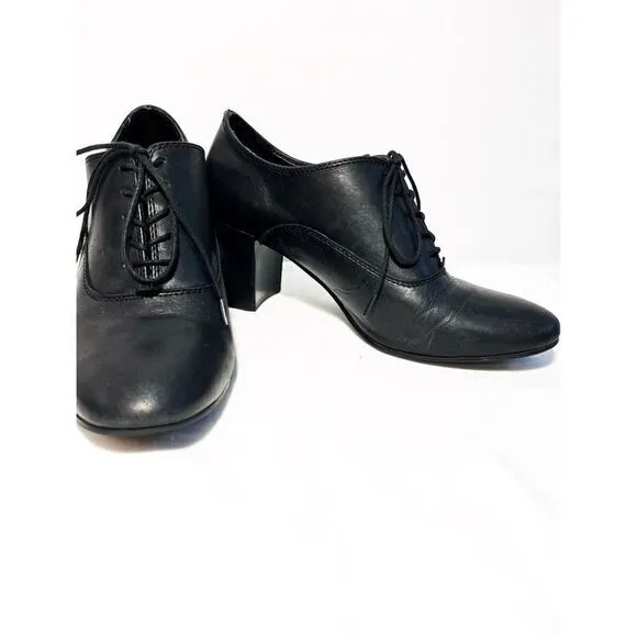 Black Mara Tie Oxford Pumps