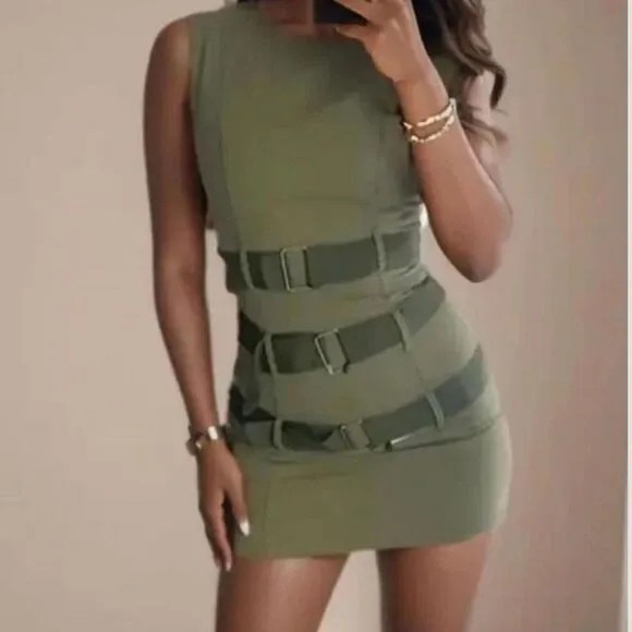 BLOGGERS FAV Zara BELTED WAXED DRESS