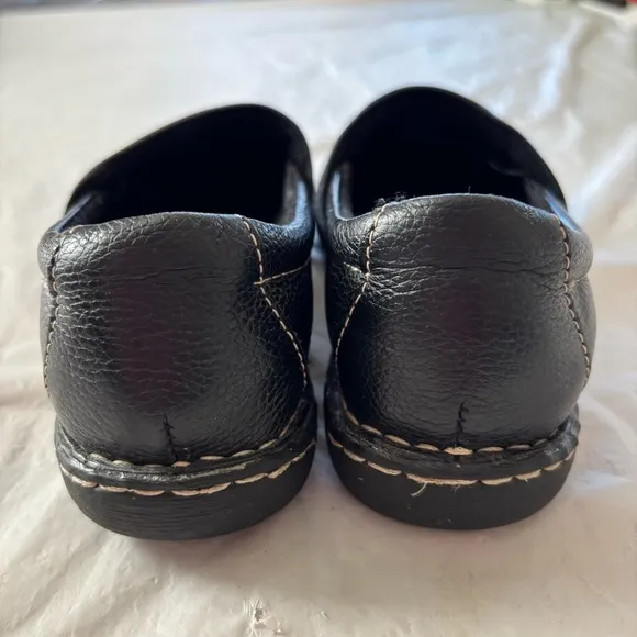 BOC Born Black Tooled Leather Slip-On Clogs Nursing SZ 6 M NWOT