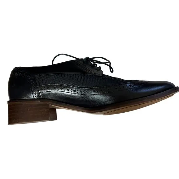 Bocage Carisey Wingtip Oxfords in Marine