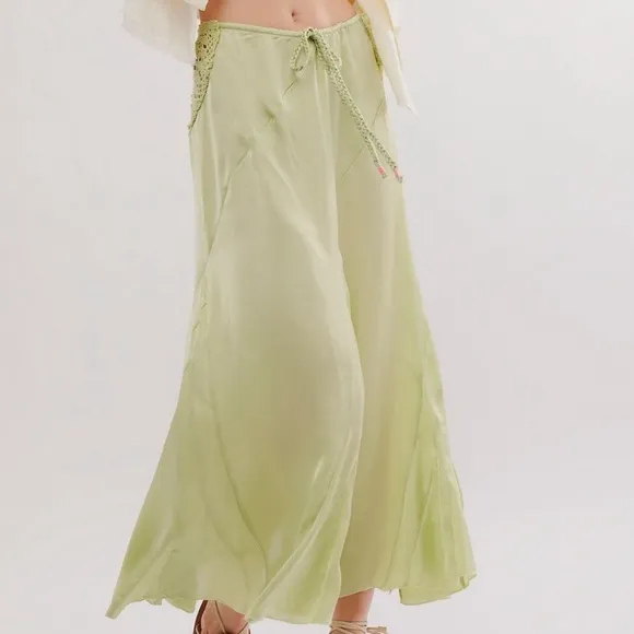Bohemian Nights Half Slip