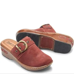 Born Banyan Dark Brick Distressed red suede leather clogs size 8 new!!!