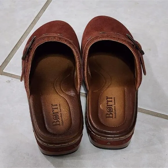 Born Banyan Dark Brick Distressed red suede leather clogs size 8 new!!!