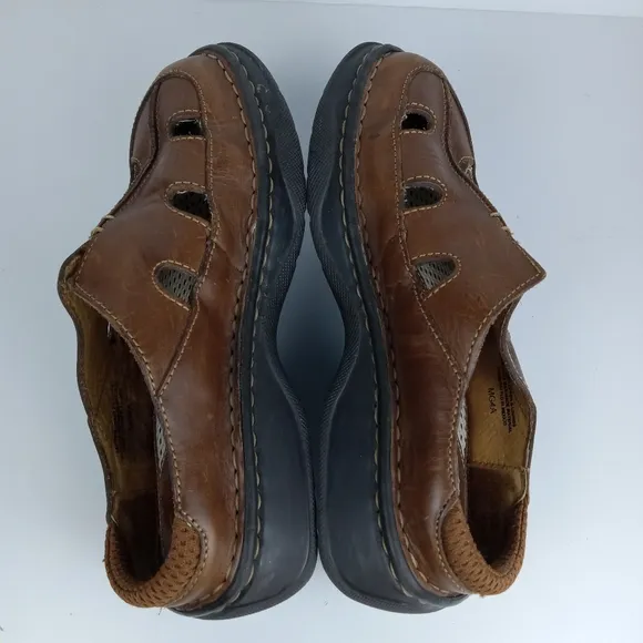 Born Clogs Womens Size EU 38 US 7 Brown Leather Casual Comfort Slip On Fisherman