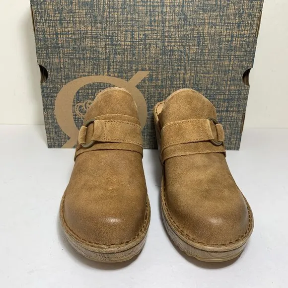 Born Nola Clogs Distressed Leather Buckle Wedge Heel Tan Camel Size 10 NEW