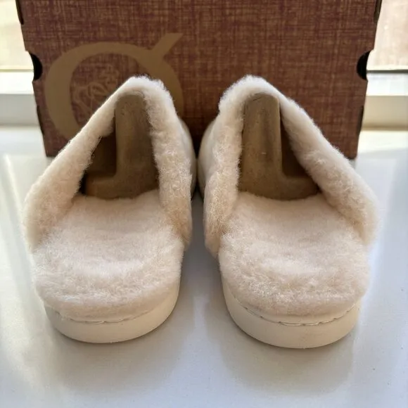 Born Zoe Clogs Shearling Wool Slip On Winter White Size 7 NEW
