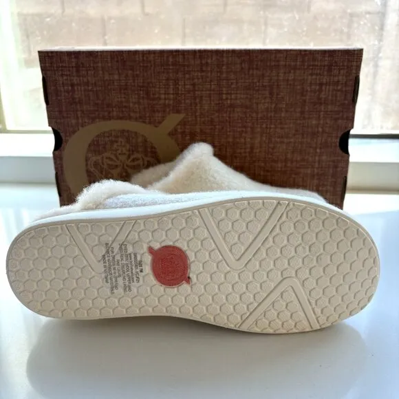 Born Zoe Clogs Shearling Wool Slip On Winter White Size 7 NEW