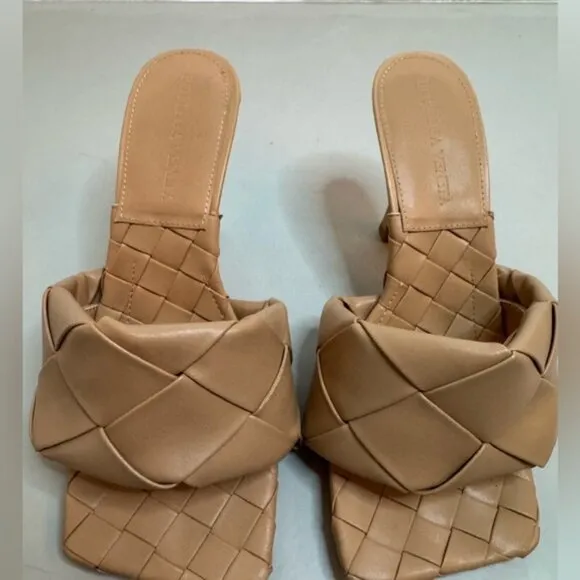 Bottega-Inspired Padded Mules | Light Beige | Size 6 | Chic Minimalist Heel