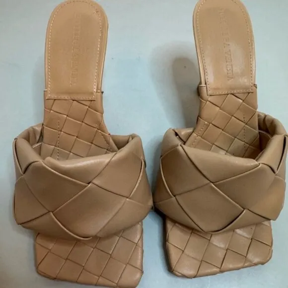 Bottega-Inspired Padded Mules | Light Beige | Size 6 | Chic Minimalist Heel