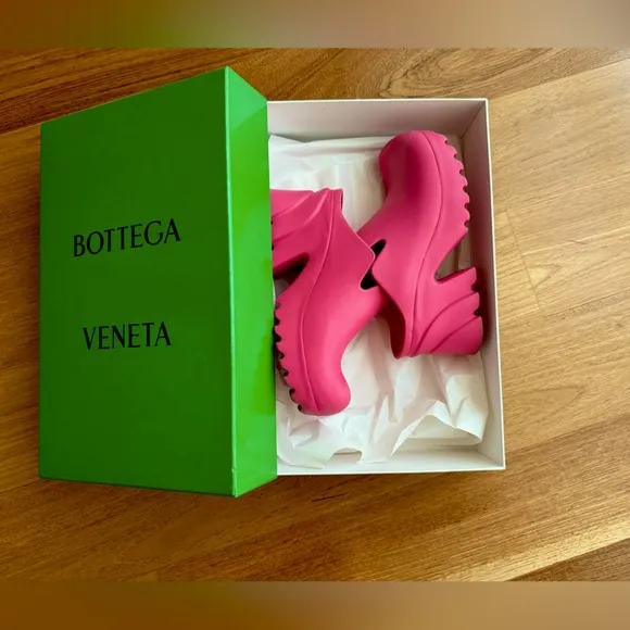 Bottega Veneta Pink Rubber Clogs