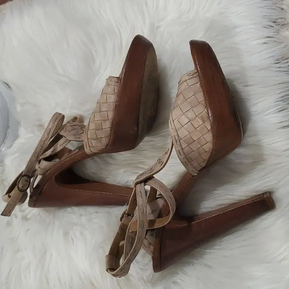 Bottega Veneta  platform slingback sandals heels shoe  size 39
