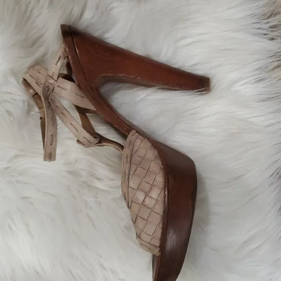Bottega Veneta  platform slingback sandals heels shoe  size 39