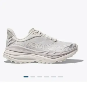 Brand New HOKA One One  Stinson 7 Women's Running Shoes in White size 7.5