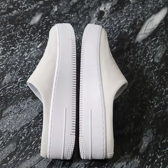 BRAND NEW WMNS AIR FORCE 1 LOVER XX'THE REIMAGINED