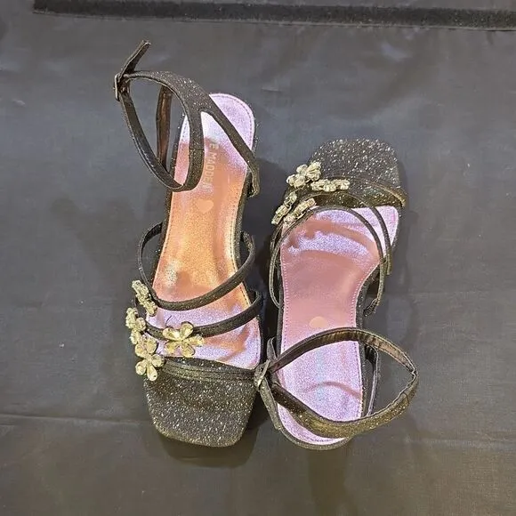 BRAND NEW STEVE MADDEN  LOTTIE HEELED (Little Kid/Big Kid) SANDAL