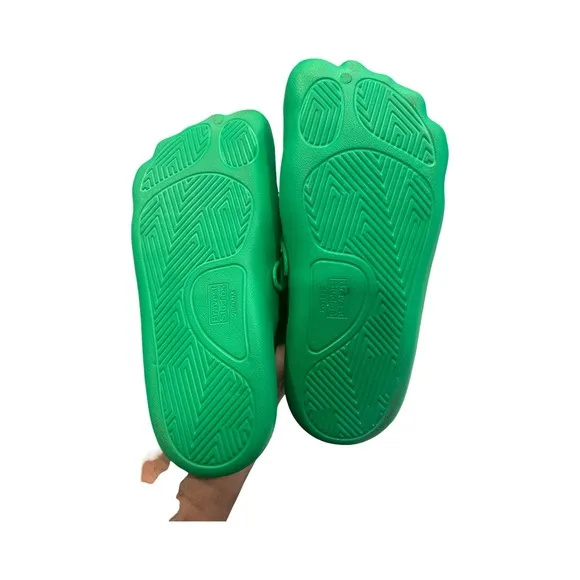 Bravest Studios GREEN HULK FOOT CLOGS *Birkenstocks* Size 11 - DS