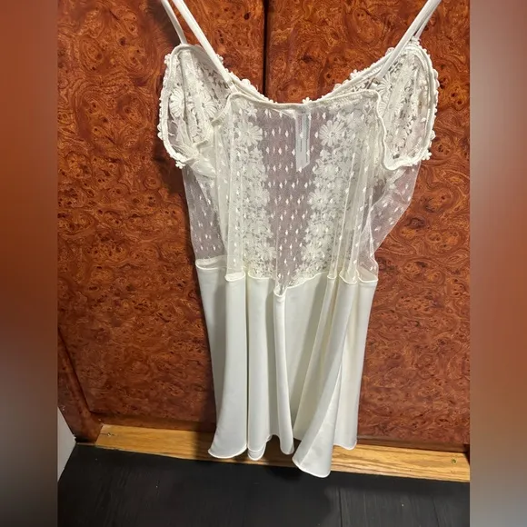 Bridal slip