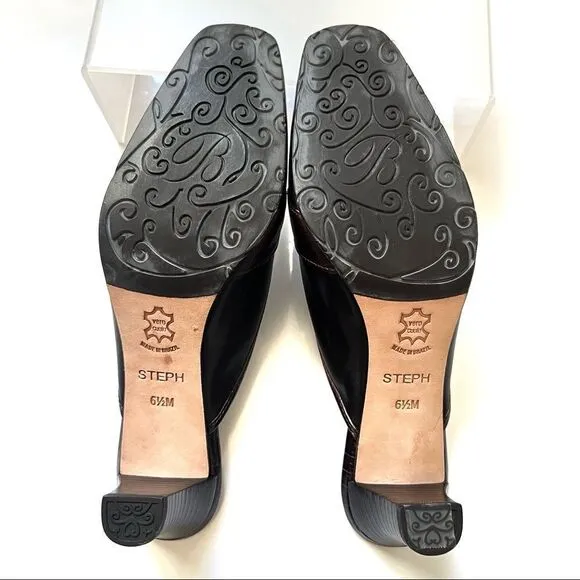 BRIGHTON NWT Size 6.5 STEPH Chocolate Brown Leather Crocodile Slip On Mule Heel
