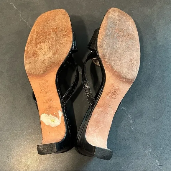 Brighton sz 6.5 Kassie black leather Heels w/ silver metal &amp; rose accents