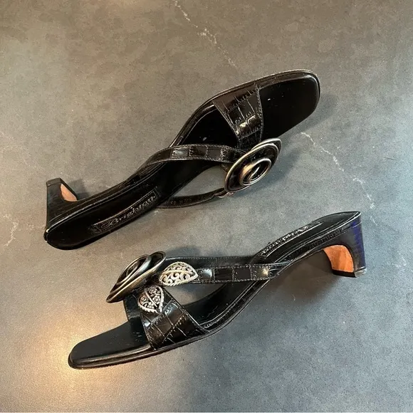 Brighton sz 6.5 Kassie black leather Heels w/ silver metal &amp; rose accents