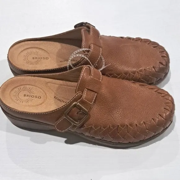 Brioso Jordyn Braided Leather Clogs