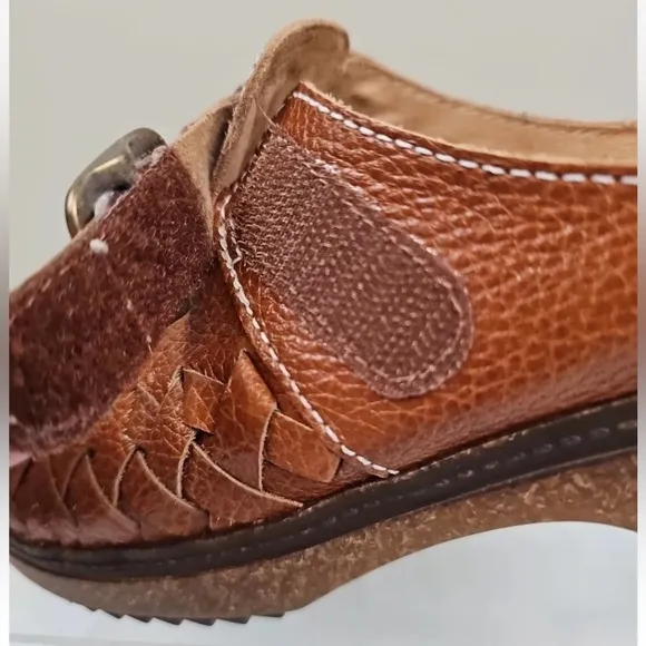 Brioso Jordyn Leather Mules Clogs Buckle Strap Cork Sole Weave WomensSize 9.5 M