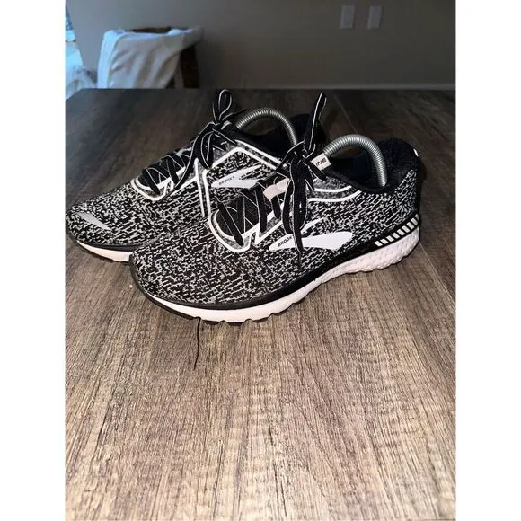Brooks Adrenaline GTS 20 Men's Running Shoes Size 9 D (Medium) Black White