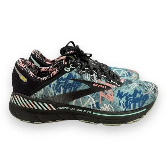 Brooks Adrenaline GTS 22 Running Shoes Black/Yucca/Flamingo Pink US Women 10