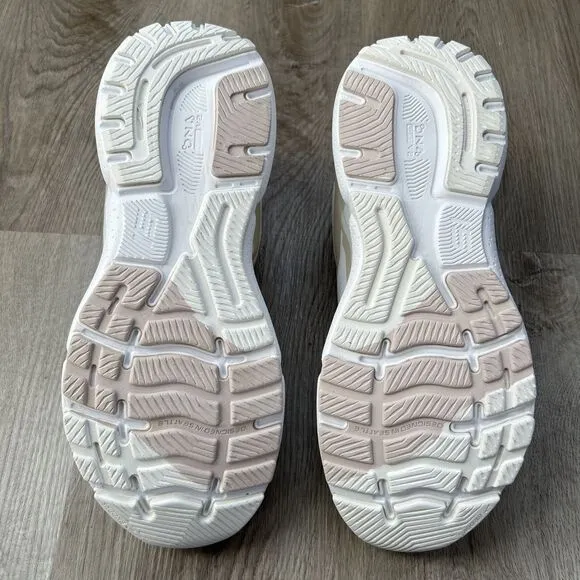 Brooks Ghost 15 Mens 9.5 Womens 11 White Tan Running Shoes Sneakers 1203801B189