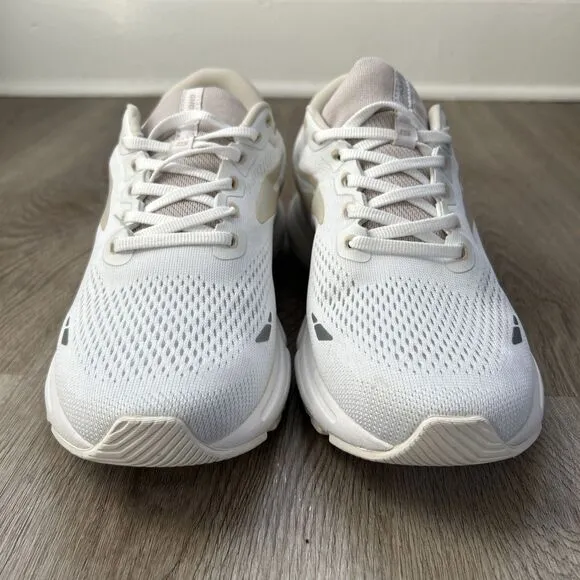 Brooks Ghost 15 Mens 9.5 Womens 11 White Tan Running Shoes Sneakers 1203801B189