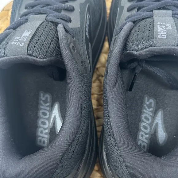 BROOKS Ghost Max 2 Running Shoes Black Ebony Size 10 EXTRA WIDE Men's