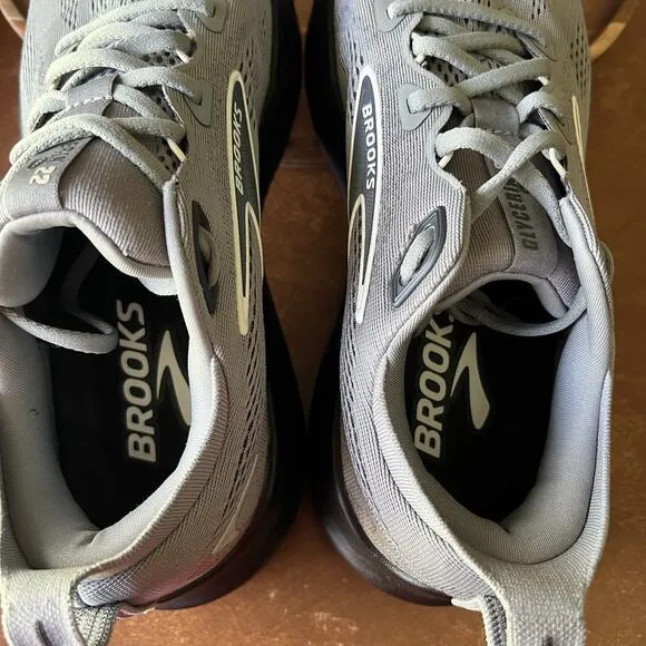 Brooks Glycerin 22 Mens Size 8 EE Gray Black Athletic Running Shoes Sneakers