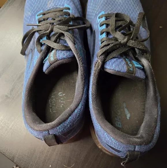 Brooks Levitate 5 Road Running Shoes Men Sz 9