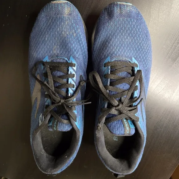 Brooks Levitate 5 Road Running Shoes Men Sz 9