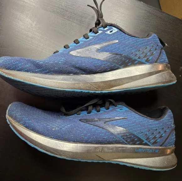 Brooks Levitate 5 Road Running Shoes Men Sz 9