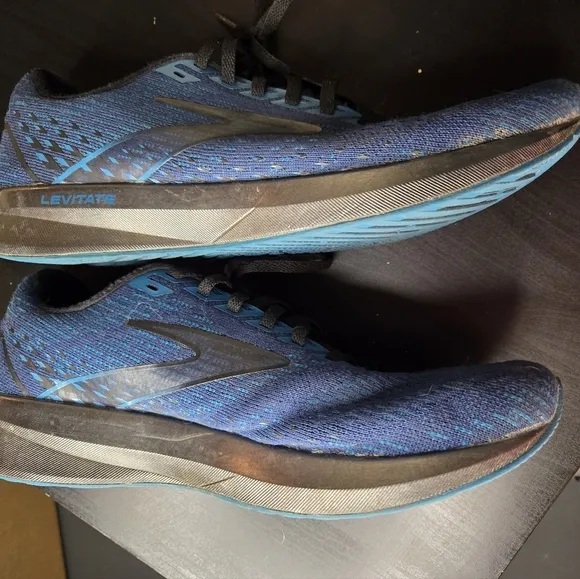 Brooks Levitate 5 Road Running Shoes Men Sz 9