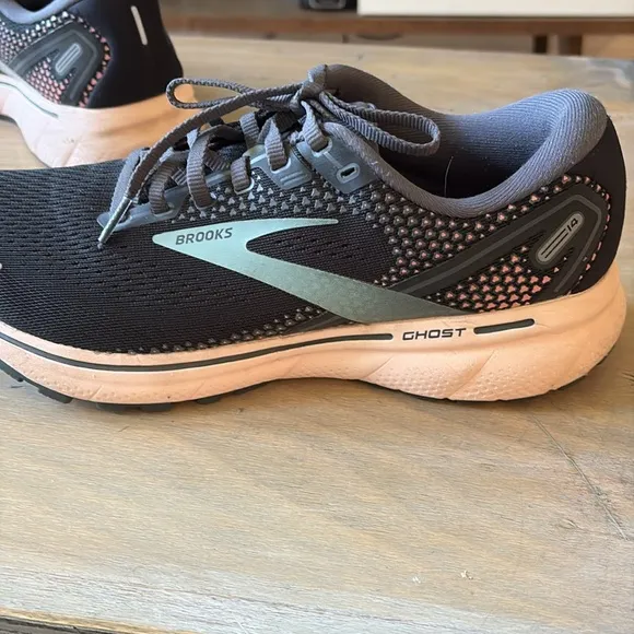 Brooks Women's Ghost 14 Road-Running Shoes