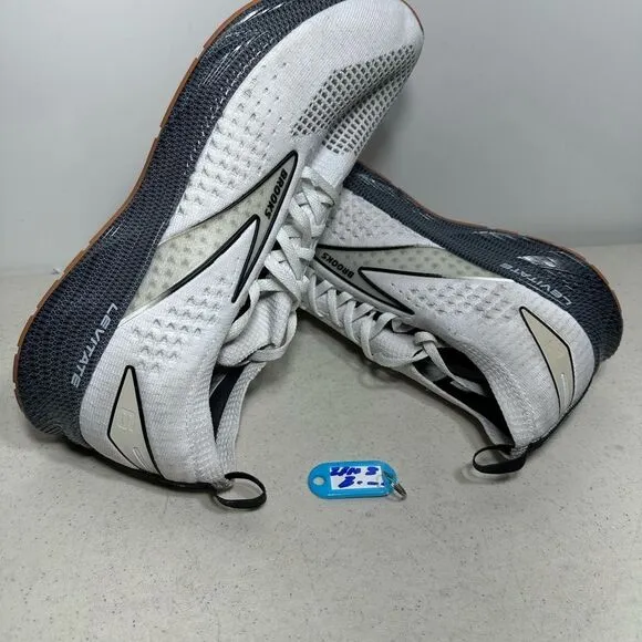 Brooks Mens Levitate StealthFit 6 1103971D121 White Running Shoes Sneaker Sz 11D