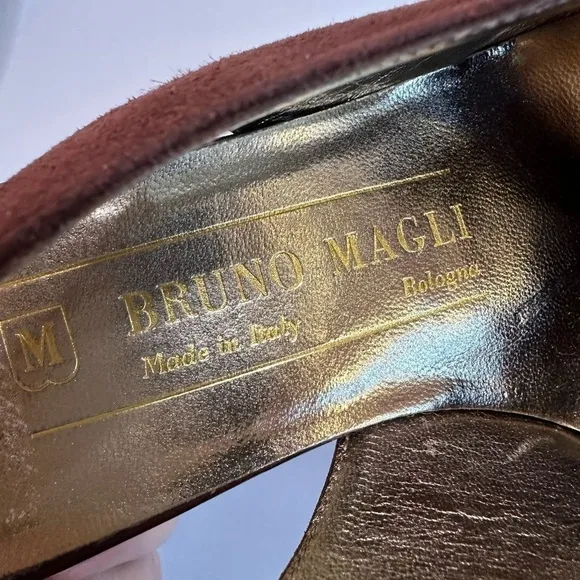 Bruno Magli Vintage Sling Back Kitten Heels