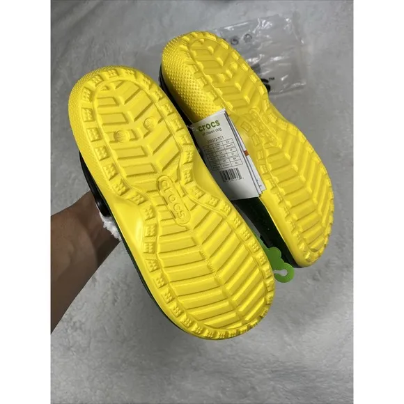 Buddy The Elf × Crocs Lined Clogs Limited Edition Men's 9 Women's 11 NEW