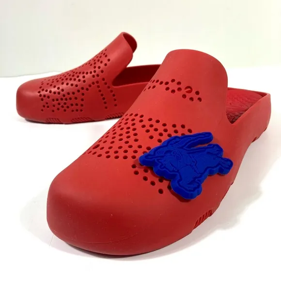 Burberry Red Equestrian Knight Stingray Preforated Clogs Mens Pillar 43 10 NEW