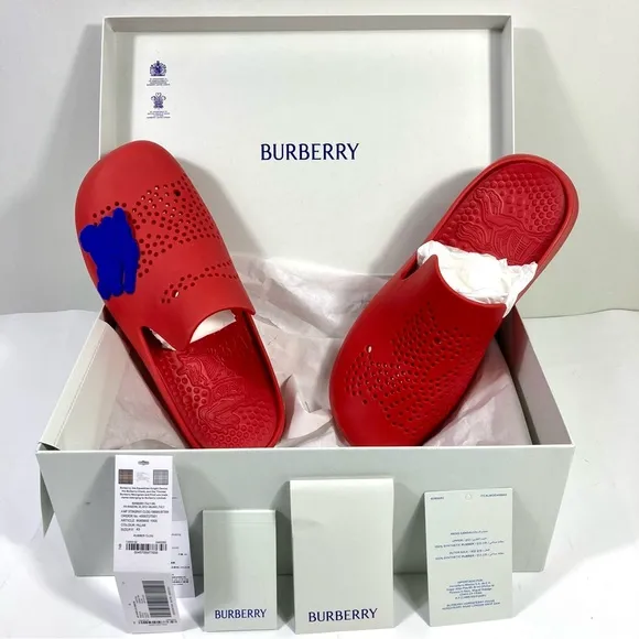 Burberry Red Equestrian Knight Stingray Preforated Clogs Mens Pillar 43 10 NEW